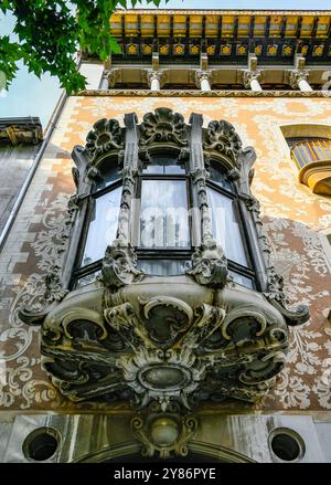 Casa Solà-Morales, modernistische Architekturroute in Olot, ein katalanisches Juwel voller Geschichte, Kultur und Erbe Stockfoto