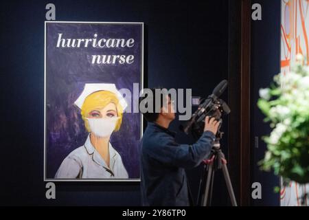 London, England, Großbritannien. Oktober 2024. Hurricane Nurse von Richard Prince wird während einer Pressevorschau für den London Evening Sale im Christie's im 20./21. Jahrhundert gesehen Das Kunstwerk wird auf 3.500.000 5.500.000 GBP geschätzt und wird am 9. Oktober 2024 versteigert. (Kreditbild: © Thomas Krych/ZUMA Press Wire) NUR REDAKTIONELLE VERWENDUNG! Nicht für kommerzielle ZWECKE! Stockfoto