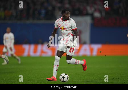 Leipzig, Deutschland. 2. Oktober 2024. Castello Lukeba aus Leipzig während des Champions League - MD2 Spiels zwischen RB Leipzig - Juventus in der Red Bull Arena, Leipzig. Quelle: Ulrik Pedersen/Alamy Stockfoto