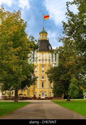 Karlsruher Schloss, Karlsruhe, Baden-Württemberg, Deutschland, Europa Stockfoto