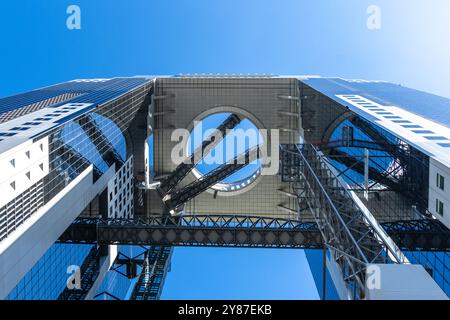 Osaka, Japan - 17. August 2024: Umeda Sky Building in Osaka. Stockfoto