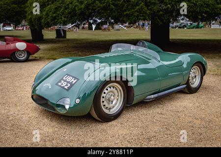 1954 Cooper-Jaguar T33. Concours of Elegance 2024, Hampton Court Palace, London, Großbritannien Stockfoto