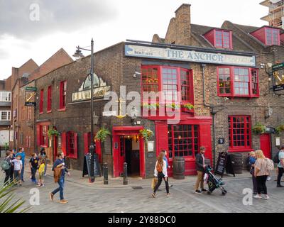 Das historische Anchor Pub, Bankside, Southwark, London, Großbritannien Stockfoto