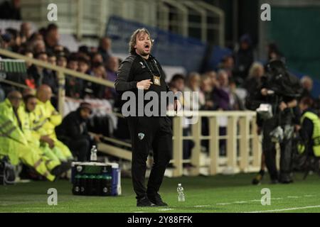 Florenz, Italien. Oktober 2024. Craig Harrison, Cheftrainer der New Saints, ruft seinen Spielern während der UEFA Conference League 2024/2025 League-Phase Spieltag 1 zwischen Fiorentina und den New Saints im Artemio Franchi Stadion - Sport, Fußball - Florenz, Italien - Donnerstag, 3. Oktober 2024 (Foto: Massimo Paolone/LaPresse) Credit: LaPresse/Alamy Live News Stockfoto