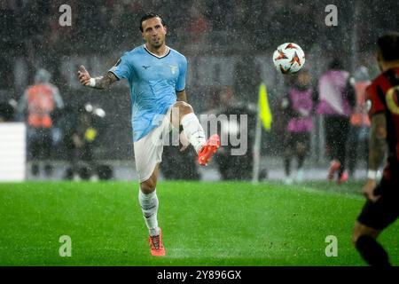 Rom, Italien. Oktober 2024. Luca Pellegrini von der SS Lazio in Aktion während des Europa League-Fußballspiels zwischen der SS Lazio und der OGC Nice im Olimpico-Stadion in Rom (Italien), 3. Oktober 2024. Quelle: Insidefoto di andrea staccioli/Alamy Live News Stockfoto