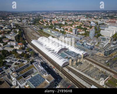 Dresden Südvorstadt Hauptbahnhof und Prager Straße, Dresden Luftaufnahme, Dresden, Sachsen, Deutschland, Europa Stockfoto