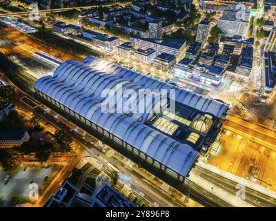 Dresden Südvorstadt Hauptbahnhof und Prager Straße, Dresden Luftaufnahme, Dresden, Sachsen, Deutschland, Europa Stockfoto