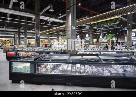 Riesige Halle für frische Produkte, Gewinner, Supermarkt, Tribeca Mall, Einkaufszentrum, riesig, gigantisch, modern, Indischer Ozean, Insel, Mauritius, Afrika Stockfoto