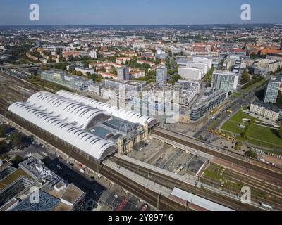 Dresden Südvorstadt Hauptbahnhof und Prager Straße, Dresden Luftaufnahme, Dresden, Sachsen, Deutschland, Europa Stockfoto