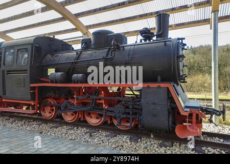 Lokomotive, Motor, Triebwerk, Schienenfahrzeug, Bahnhof Durlesbach, 1849 eröffnet und 1984 geschlossen, ehemaliger Bahnhof, Eisenbahn monu Stockfoto