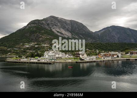 Blick auf den Eidfjord, einen Fjord in Norwegen Stockfoto