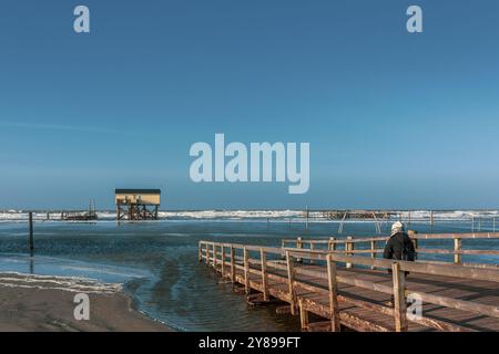 Pfahlwohnung am Strand von Sankt Peter-Ording in Deutschland Stockfoto