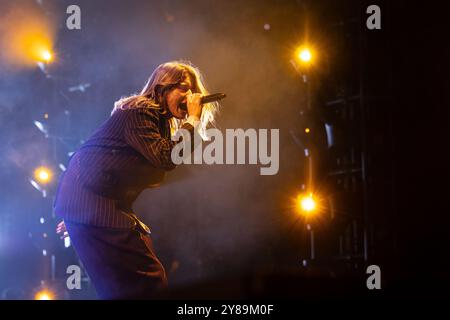 Oslo, Norwegen. Oktober 2024. Die norwegische Sängerin, Songwriterin und Musikerin Girl in Red gibt ein Live-Konzert im Oslo Spektrum in Oslo. Quelle: Gonzales Photo/Alamy Live News Stockfoto