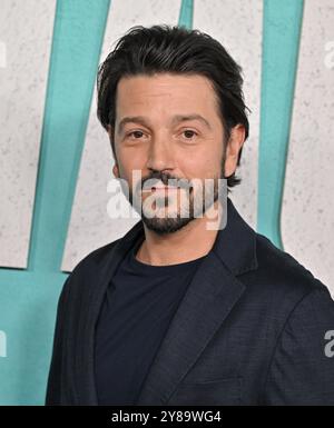 Hollywood, USA. Oktober 2024. Diego Luna kommt am 3. Oktober 2024 in Hollywood, KALIFORNIEN, zur Premiere von La Maquina Los Angeles im Hollywood Athletic Club, © Lisa OConnor/AFF-USA.com Credit: AFF/Alamy Live News Stockfoto