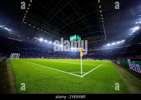 Gelsenkirchen, Deutschland. Oktober 2024. Fußball: Champions League, Shakhtar Donetsk - Atalanta Bergamo, Vorrunde, Spieltag 2, Veltins Arena: Blick auf das Spielfeld. Quelle: David Inderlied/dpa/Alamy Live News Stockfoto