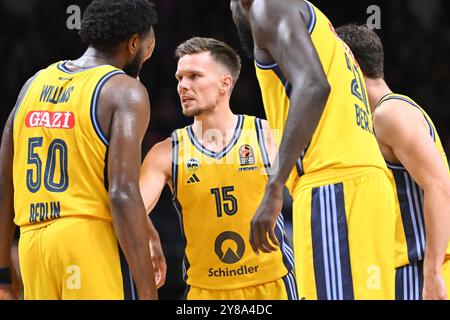 Martin Hermannsson (ALBA Berlin, #15) GER, ALBA Berlin gegen Panathinaikos AKTOR Athen, Basketball, EuroLeague, Saison 2024/2025, 1. Spieltag, 03.10.2024. Foto: Eibner-Pressefoto/Ryan Sleiman Stockfoto