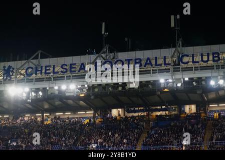 London, Großbritannien. Oktober 2024. Stamford Bridge während des Spiels Chelsea FC gegen KAA Gent UEFA Europe Conference League Runde 1 in Stamford Bridge, London, England, Großbritannien am 3. Oktober 2024 Credit: Every Second Media/Alamy Live News Stockfoto