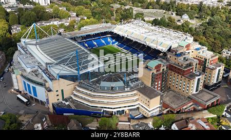 Ein allgemeiner Blick auf die Stamford Bridge, die Heimat des Chelsea Football Club nach KAA Gent Fans verursachte Störungen innerhalb und außerhalb des Stadions während des Spiels der European Conference League am Donnerstag, den 3. Oktober Bilddatum: Freitag, 4. Oktober 2024. Stockfoto