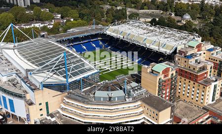 Ein allgemeiner Blick auf die Stamford Bridge, die Heimat des Chelsea Football Club nach KAA Gent Fans verursachte Störungen innerhalb und außerhalb des Stadions während des Spiels der European Conference League am Donnerstag, den 3. Oktober Bilddatum: Freitag, 4. Oktober 2024. Stockfoto