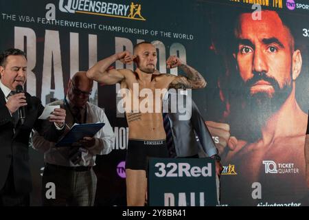 Nick Ball vs. Ronnie Rios Weigh Inns - WBA Featherweight Championship of the World - M&S Bank Arena Liverpool - Freitag, 6. September 2024 Stockfoto