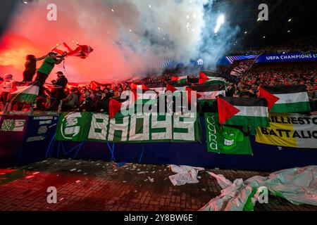 Dortmund, Deutschland. Oktober 2024. 01.10.2024, Borussia Dortmund gegen Celtic Glasgow, UEFA Champions League, 2. Spieltag Celtic-Fans rufen „Free, free Palestine und zünden Pyrotechnik. Quelle: dpa/Alamy Live News Stockfoto