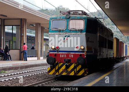 ITALIEN LES CINQ TERRES BALLADE ENTRE CAMOGLIA UND LEVANTO VIA MONTARETTO & BONASSALA Stockfoto