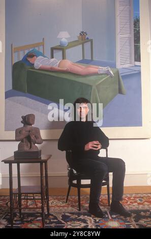 Ivor Braka London Kunsthändler zu Hause in Knightsbridge. Ein Stück von David Hockney, "The Room, Tarzana, 1967" alles ist potenziell zum Verkauf. London, England 19901990er Jahre, Großbritannien HOMER SYKES Stockfoto