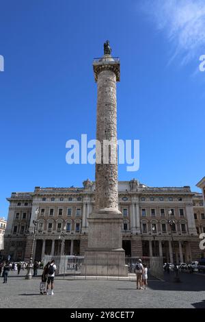 Spalte von Marcus Aurelius, Piazza Colonna, Rom, Italien Stockfoto