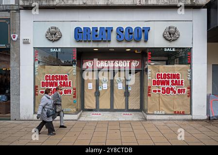Great Scot Shop schließt Verkauf - Princes Street, Edinburgh, Schottland, Großbritannien. Stockfoto