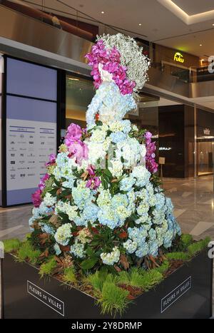 New York, USA. Oktober 2024. Ausstellung Fleurs de Villes Artiste in Hudson Yards in New York, NY am 4. Oktober 2024. (Foto: Stephen Smith/SIPA USA) Credit: SIPA USA/Alamy Live News Stockfoto