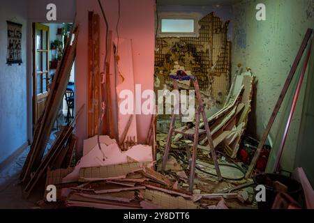 In der Wohnung nach dem Abriss Chaos. Hochwertige Fotos Stockfoto