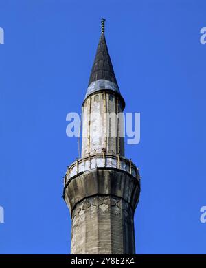 Moschee mit Minarett in Sarajevo, Bosnien-Herzegowina Stockfoto