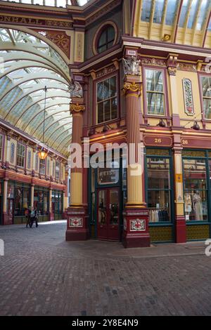 London paddington Station und London City, Leadenhall Market architektonische Details Stockfoto