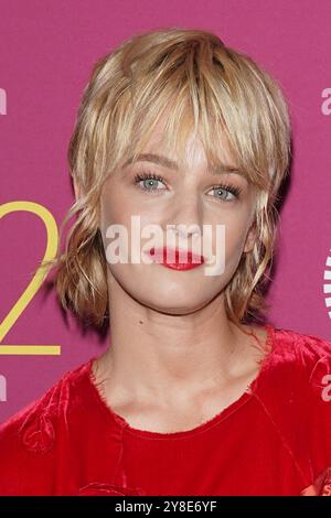 Ny. Oktober 2024. Esther McGregor bei der Ankunft für DEN RAUM NEBENAN Centerpiece Premiere beim 62. New York Film Festival, Alice Tully Hall im Lincoln Center, New York, NY, 4. Oktober 2024. Quelle: Kristin Callahan/Everett Collection/Alamy Live News Stockfoto