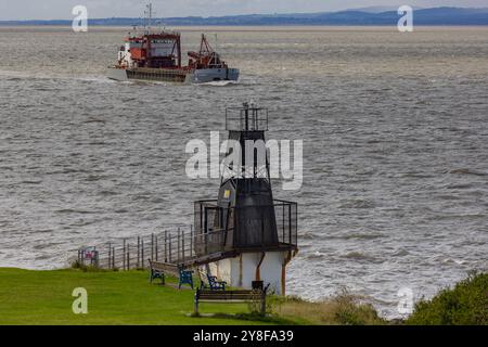 Hopper Dredger City of Cardiff fährt nach Avonmouth, um ihre Sandladung zu unterladen Stockfoto