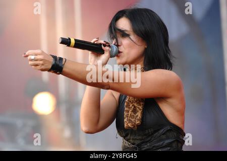 Mailand Italien 15.09.2007: Cristina Scabbia, Sängerin der Lacuna Coil, italienische Heavy Metal Group, während des Live-Konzerts am MTV DAY 2007 Stockfoto