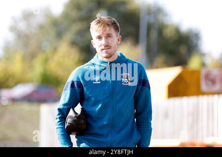 Josh Eccles aus Coventry City vor dem Sky Bet Championship-Spiel in der Coventry Building Society Arena in Coventry. Bilddatum: Samstag, 5. Oktober 2024. Stockfoto