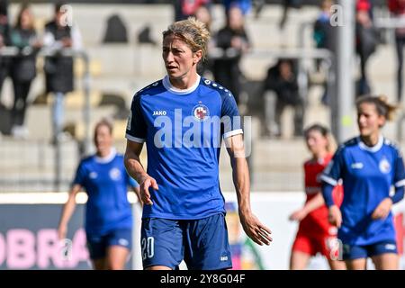 Bianca Schmidt (1. FFC Turbine Potsdam, #20) GER, SC Freiburg - 1. FFC Turbine Potsdam, Frauen-Fussball, Google Pixel Frauen-Bundesliga, 5. Spieltag, Saison 2024/2025, 05.10.2024 DFB-VORSCHRIFTEN VERBIETEN JEDE VERWENDUNG VON FOTOGRAFIEN ALS BILDSEQUENZEN UND/ODER QUASI-VIDEO Foto: Eibner-Pressefoto/Thomas Hess Stockfoto