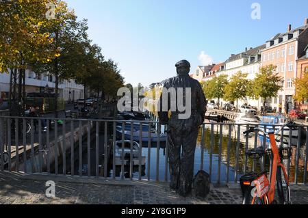 Kopenhagen/Dänemark/05 Oktober 2024/Christianshavn-Kanal am amager isalnd christen in der dänischen Hauptstadt Kopenhagen. (Foto. Francis Joseph Dean/Dean Pictures) (nicht für kommerzielle Zwecke) Stockfoto