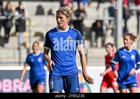 Freiburg, Deutschland. Oktober 2024. Bianca Schmidt (1. FFC Turbine Potsdam, #20) GER, SC Freiburg - 1. FFC Turbine Potsdam, Frauen-Fussball, Google Pixel Frauen-Bundesliga, 5. Spieltag, Saison 2024/2025, 05.10.2024 DFB-VORSCHRIFTEN VERBIETEN JEDE VERWENDUNG VON FOTOGRAFIEN ALS BILDSEQUENZEN UND/ODER QUASI-VIDEO Foto: Eibner-Pressefoto/Thomas Hess Credit: dpa/Alamy Live News Stockfoto