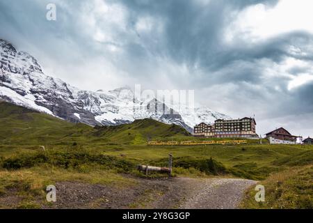 Atemberaubender Blick auf Eiger's Nordwand und Grindelwald Tal von kleine Scheidegg, Grindelwald, Kanton Bern, Schweiz Stockfoto