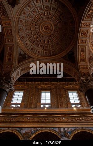 Chiesa dei Girolamini a Napoli o San Filippo Neri Stockfoto