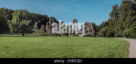 Blick auf die Sandsteinformation Externsteine ​​a Teutoburger Wald Stockfoto