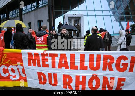 Demonstration der Arbeiter von CGT-Metallurgen im MEDEF-Hauptquartier in Lyon, Frankreich Stockfoto