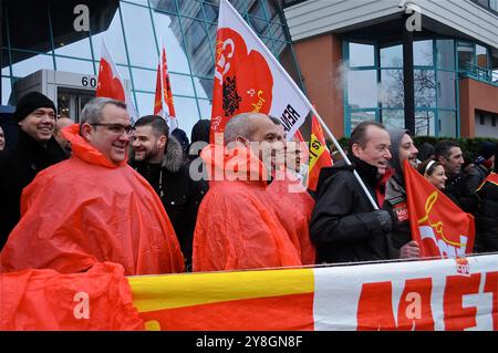 Demonstration der Arbeiter von CGT-Metallurgen im MEDEF-Hauptquartier in Lyon, Frankreich Stockfoto