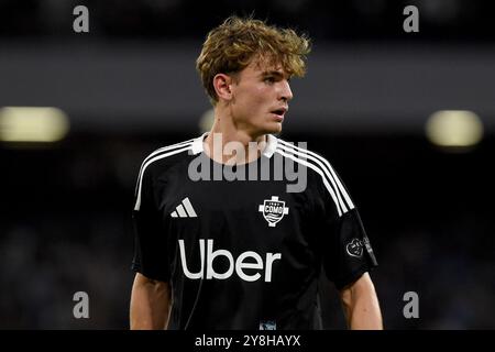 Neapel, Italien. Oktober 2024. Nico Paz von Como während des Spiels der Serie A zwischen SSC Napoli und Como Calcio im Stadio Diego Armando Maradona Neapel Italien am 4. Oktober 2024. Franco Romano/Alamy Live News Stockfoto