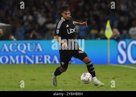 Neapel, Italien. Oktober 2024. Simone Verdi von Como während des Spiels der Serie A zwischen SSC Napoli und Como Calcio im Stadio Diego Armando Maradona Neapel Italien am 4. Oktober 2024. Franco Romano/Alamy Live News Stockfoto