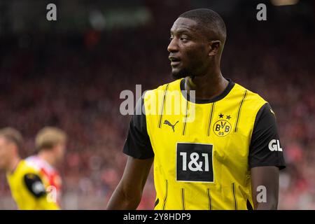 Berlin, Deutschland. Oktober 2024. Serhou Guirassy von Borussia Dortmund wurde während des Bundesligaspiels zwischen Union Berlin und Borussia Dortmund in der Alten Försterei in Berlin gesehen. Quelle: Gonzales Photo/Alamy Live News Stockfoto