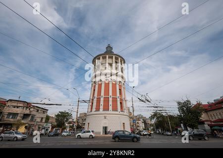 Bukarest, Rumänien - 13. September 2024: Foisorul de Foc (Feuerturm) historisches Gebäude in Bukarest. Stockfoto