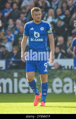 Leicester, Großbritannien. Oktober 2024. Leicester City Stürmer Jamie Vardy (9) während des Spiels Leicester City FC gegen Bournemouth FC English Premier League im King Power Stadium, Leicester, England, Großbritannien am 5. Oktober 2024 Credit: Every Second Media/Alamy Live News Stockfoto